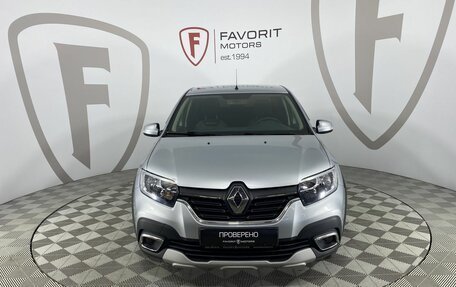 Renault Logan II, 2022 год, 1 350 000 рублей, 2 фотография