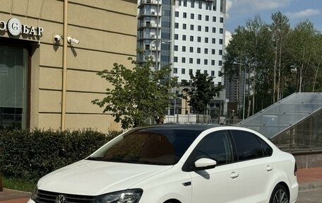 Volkswagen Polo VI (EU Market), 2019 год, 1 680 000 рублей, 1 фотография