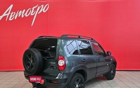 Chevrolet Niva I рестайлинг, 2017 год, 815 000 рублей, 5 фотография