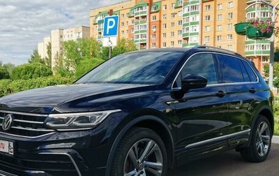 Volkswagen Tiguan II, 2021 год, 4 300 000 рублей, 1 фотография