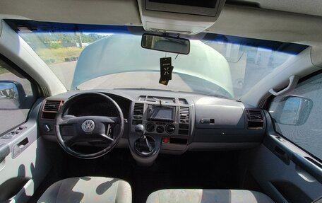 Volkswagen Transporter T5 рестайлинг, 2007 год, 1 100 000 рублей, 11 фотография