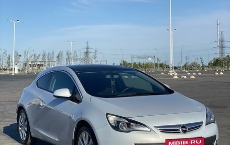 Opel Astra J, 2012 год, 1 050 000 рублей, 3 фотография