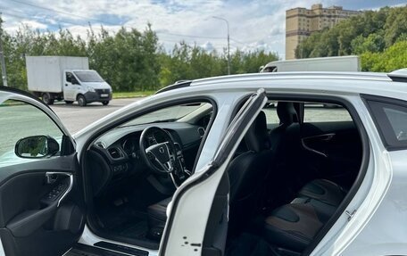 Volvo V40 Cross Country I, 2019 год, 2 576 000 рублей, 12 фотография
