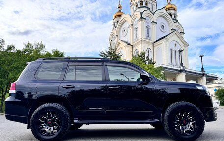 Toyota Land Cruiser 200, 2016 год, 6 980 000 рублей, 9 фотография