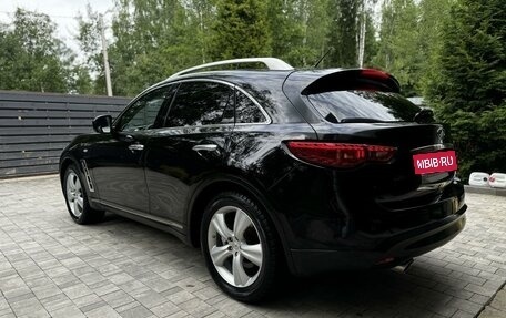 Infiniti FX II, 2010 год, 1 900 000 рублей, 9 фотография