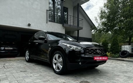 Infiniti FX II, 2010 год, 1 900 000 рублей, 3 фотография