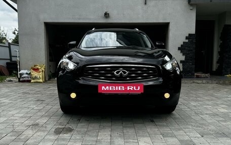 Infiniti FX II, 2010 год, 1 900 000 рублей, 2 фотография