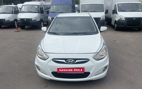 Hyundai Solaris II рестайлинг, 2014 год, 920 000 рублей, 1 фотография