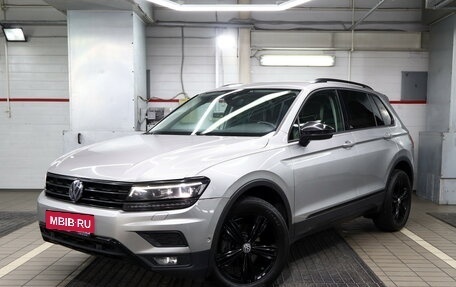 Volkswagen Tiguan II, 2019 год, 2 920 000 рублей, 1 фотография