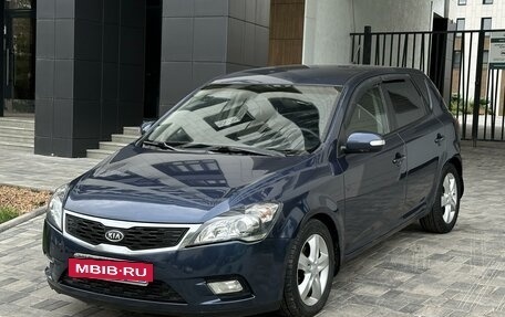 KIA cee'd I рестайлинг, 2010 год, 889 100 рублей, 3 фотография