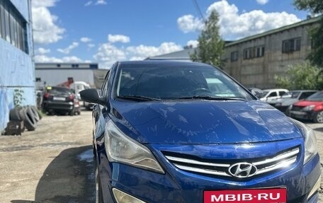 Hyundai Solaris II рестайлинг, 2016 год, 820 000 рублей, 1 фотография