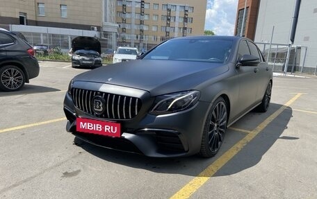 Mercedes-Benz E-Класс, 2018 год, 3 300 000 рублей, 3 фотография