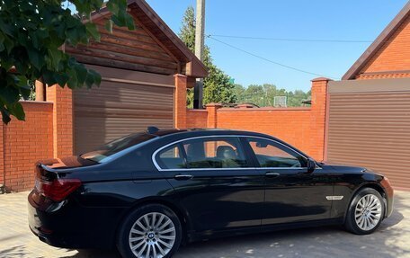 BMW 7 серия, 2010 год, 2 600 000 рублей, 6 фотография