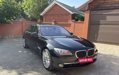 BMW 7 серия, 2010 год, 2 600 000 рублей, 12 фотография