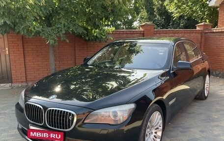 BMW 7 серия, 2010 год, 2 600 000 рублей, 3 фотография