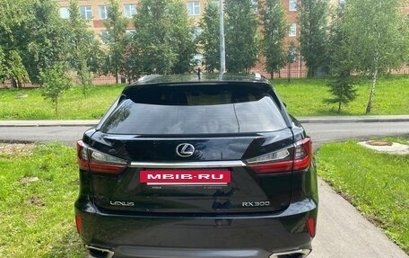 Lexus RX IV рестайлинг, 2018 год, 4 100 000 рублей, 10 фотография