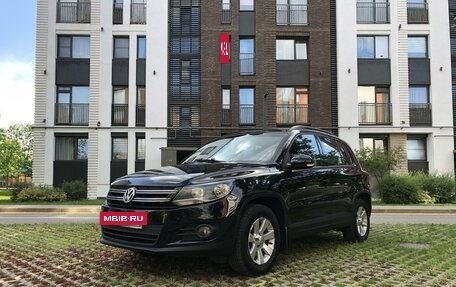 Volkswagen Tiguan I, 2012 год, 1 290 000 рублей, 2 фотография