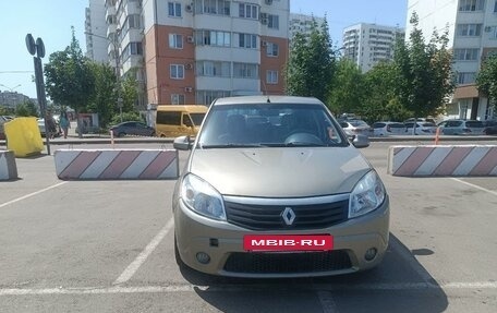 Renault Sandero I, 2010 год, 550 000 рублей, 2 фотография