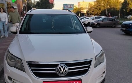 Volkswagen Tiguan I, 2010 год, 1 128 000 рублей, 2 фотография