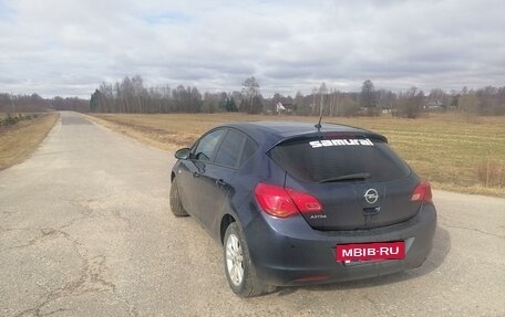 Opel Astra J, 2012 год, 720 000 рублей, 7 фотография