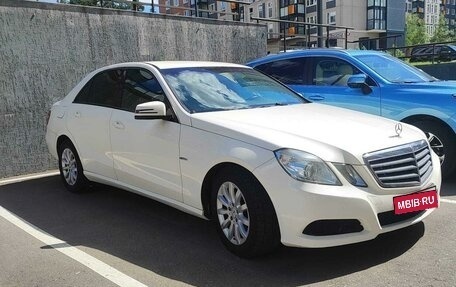 Mercedes-Benz E-Класс, 2009 год, 1 575 000 рублей, 1 фотография