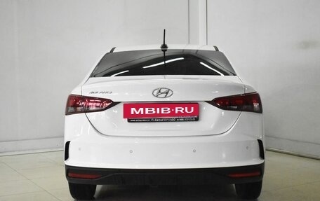 Hyundai Solaris II рестайлинг, 2021 год, 1 800 000 рублей, 3 фотография