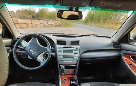 Toyota Camry, 2008 год, 875 000 рублей, 9 фотография