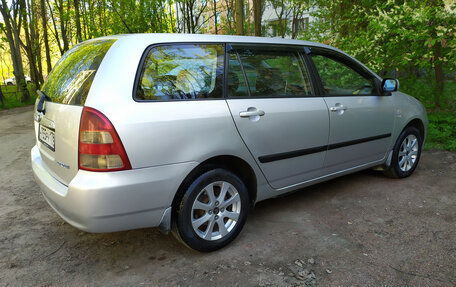 Toyota Corolla, 2004 год, 750 000 рублей, 3 фотография