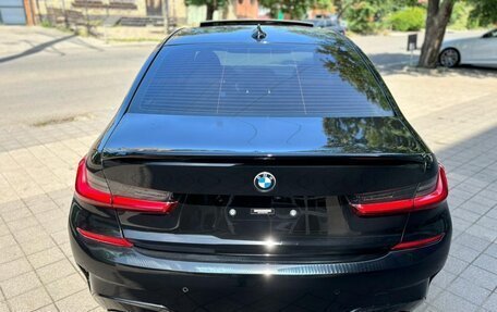 BMW 3 серия, 2019 год, 3 245 000 рублей, 10 фотография