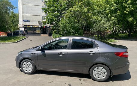 KIA Rio III рестайлинг, 2013 год, 900 000 рублей, 7 фотография