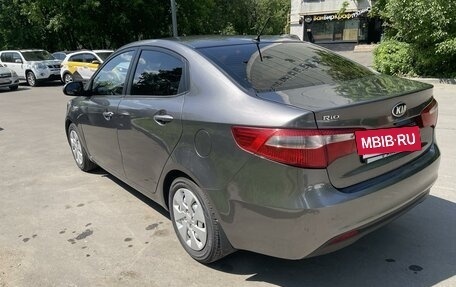 KIA Rio III рестайлинг, 2013 год, 900 000 рублей, 6 фотография