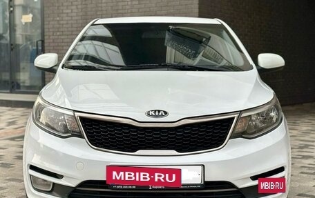 KIA Rio III рестайлинг, 2017 год, 874 000 рублей, 2 фотография