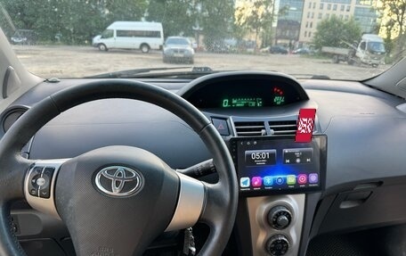 Toyota Yaris III рестайлинг, 2008 год, 370 000 рублей, 8 фотография