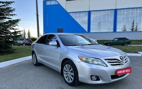 Toyota Camry, 2010 год, 1 299 000 рублей, 3 фотография