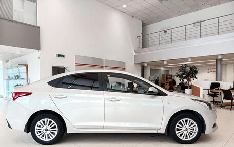 Hyundai Solaris II рестайлинг, 2018 год, 1 560 000 рублей, 4 фотография