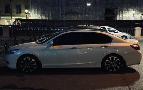 Honda Accord IX рестайлинг, 2013 год, 1 830 000 рублей, 2 фотография