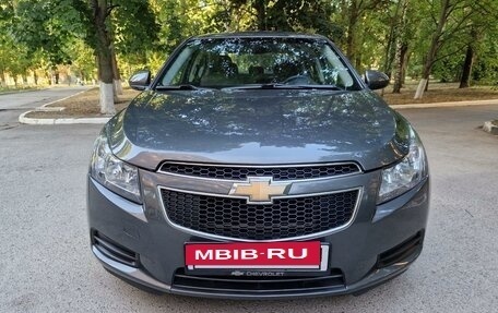 Chevrolet Cruze II, 2011 год, 865 000 рублей, 3 фотография