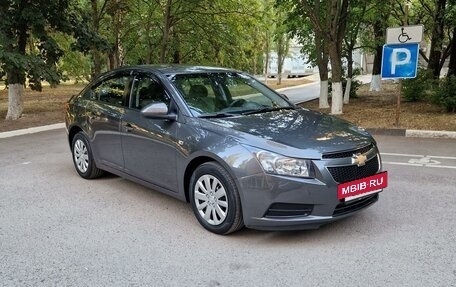 Chevrolet Cruze II, 2011 год, 865 000 рублей, 6 фотография