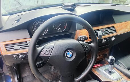 BMW 5 серия, 2009 год, 1 380 000 рублей, 13 фотография