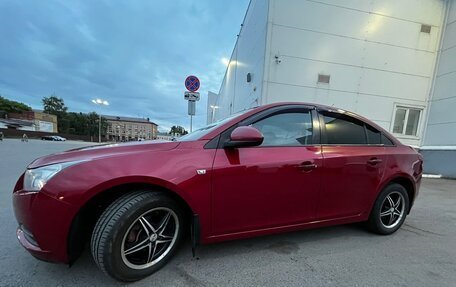 Chevrolet Cruze II, 2010 год, 780 000 рублей, 11 фотография