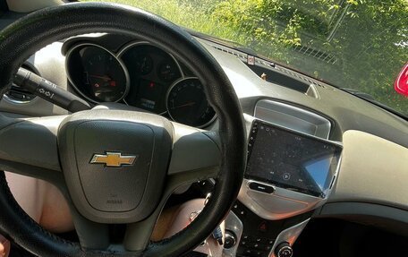 Chevrolet Cruze II, 2010 год, 780 000 рублей, 14 фотография