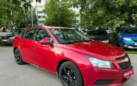 Chevrolet Cruze II, 2011 год, 720 000 рублей, 4 фотография