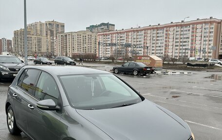 Volkswagen Golf VI, 2012 год, 800 000 рублей, 2 фотография