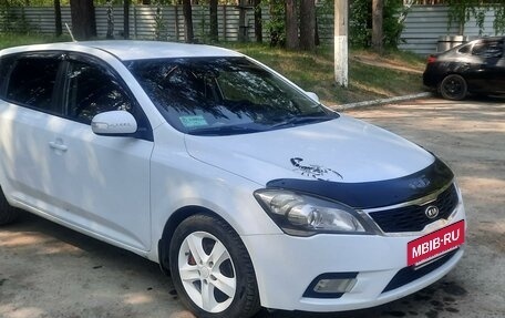 KIA cee'd I рестайлинг, 2012 год, 710 000 рублей, 3 фотография