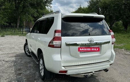 Toyota Land Cruiser Prado 150 рестайлинг 2, 2014 год, 3 800 000 рублей, 6 фотография