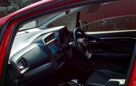 Honda Fit III, 2014 год, 1 100 000 рублей, 7 фотография