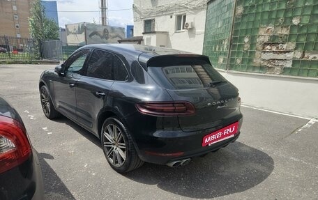 Porsche Macan I рестайлинг, 2015 год, 4 550 000 рублей, 2 фотография