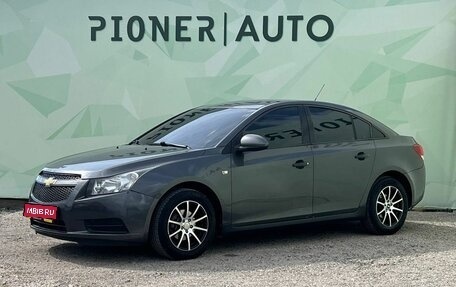 Chevrolet Cruze II, 2010 год, 830 000 рублей, 1 фотография