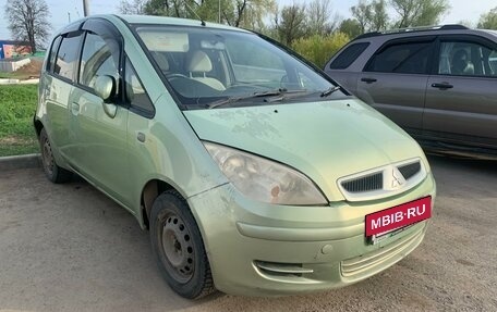 Mitsubishi Colt VI рестайлинг, 2003 год, 300 000 рублей, 3 фотография