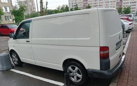 Volkswagen Transporter T5 рестайлинг, 2008 год, 915 000 рублей, 6 фотография